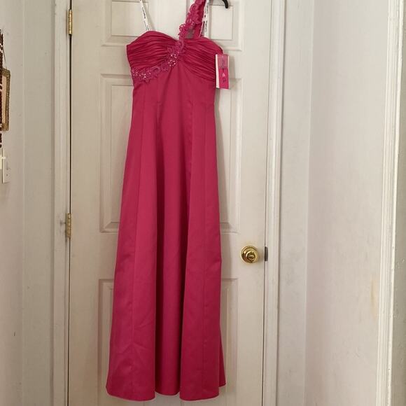 Morgan & Co. Gown/ Fairy Barbie Event Dress NWT - Picture 2 of 10